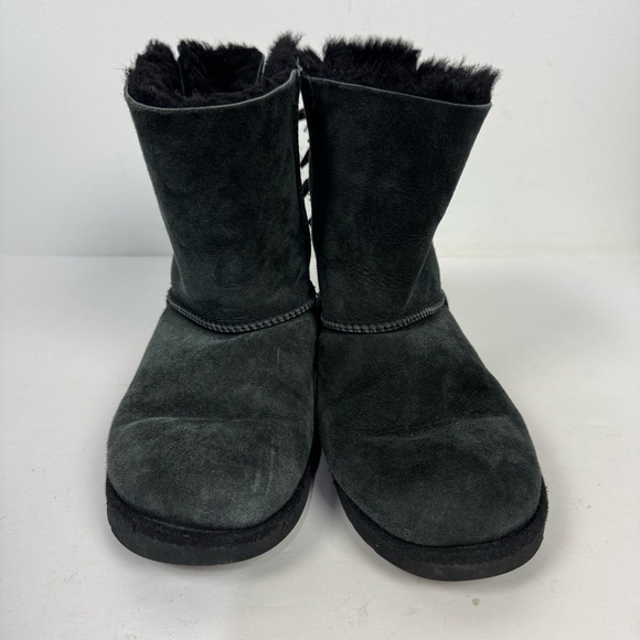 Ugg Leather Suede Black Bow Short Sherpa Lined Winter Boots With Diamond Detail - Picture 2 of 6